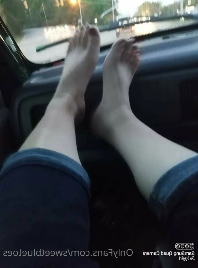sweetbluetoes Onlyfans leaked photo 11848683 on Hotleaks.tv