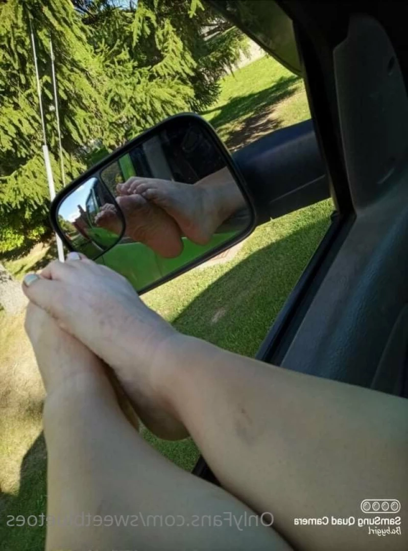 sweetbluetoes Onlyfans leaked photo 11856522 on Hotleaks.tv