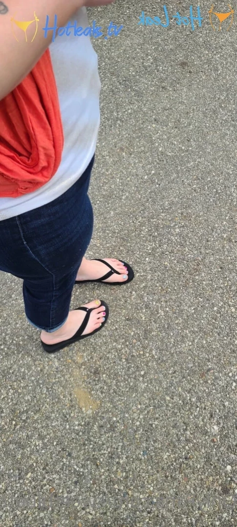sweetbluetoes Onlyfans leaked photo 11946231 on Hotleaks.tv