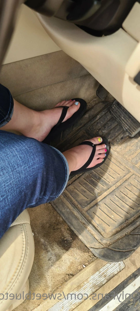 sweetbluetoes Onlyfans leaked photo 11956647 on Hotleaks.tv