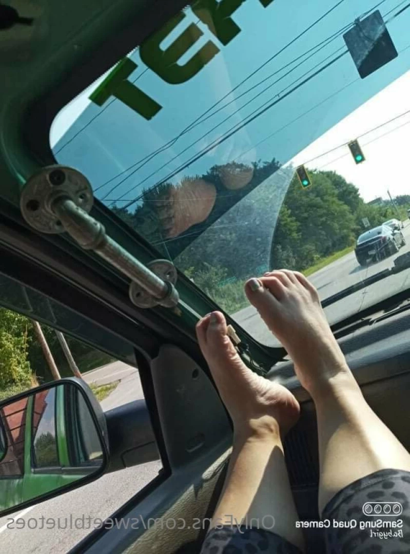 sweetbluetoes Onlyfans leaked photo 12037155 on Hotleaks.tv