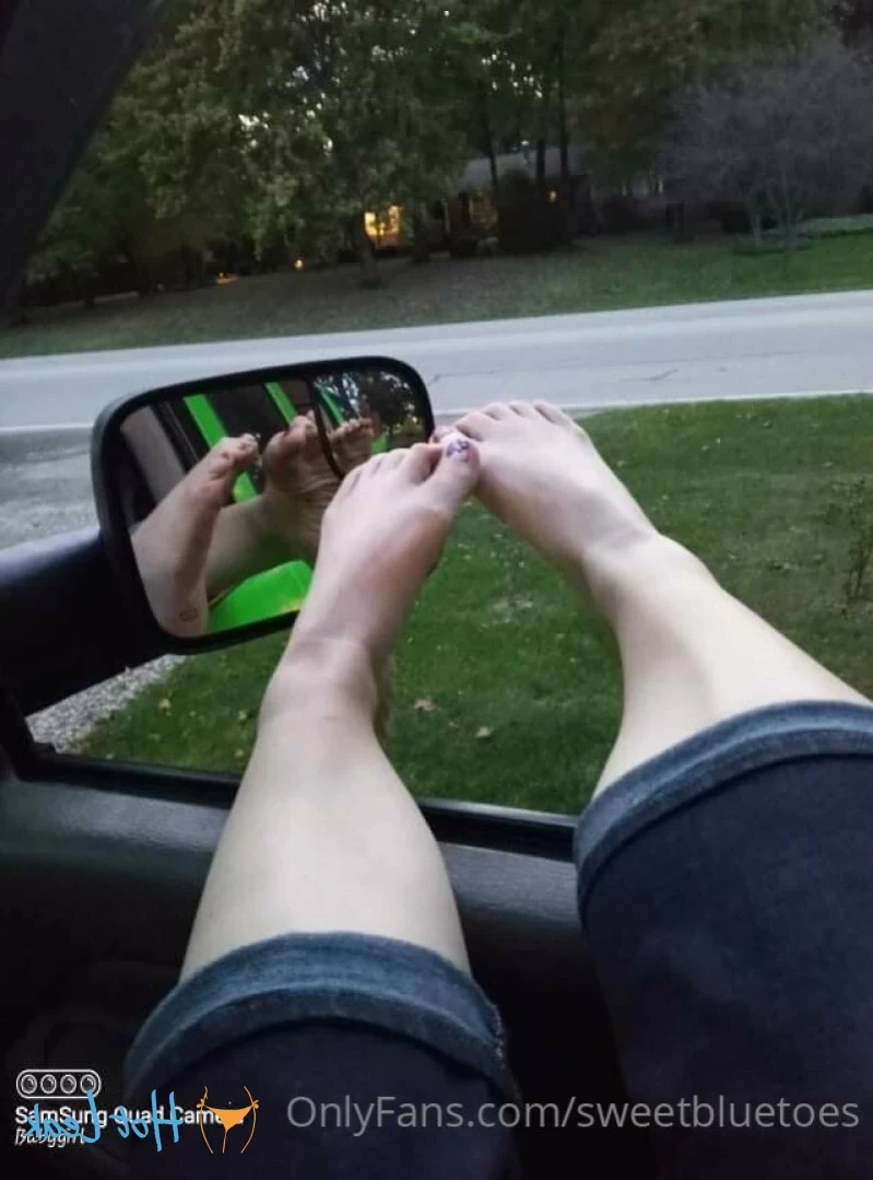 sweetbluetoes Onlyfans leaked photo 12045806 on Hotleaks.tv