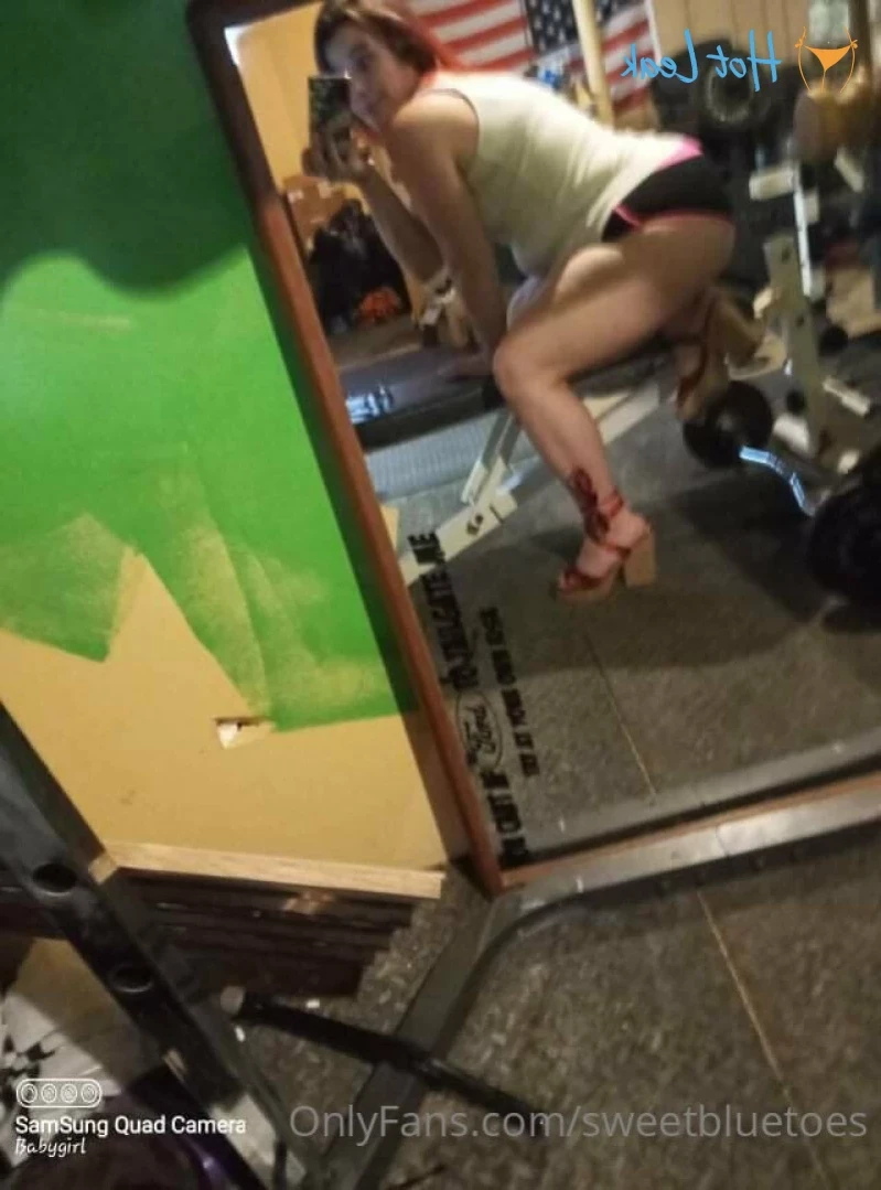 sweetbluetoes Onlyfans leaked photo 12284133 on Hotleaks.tv