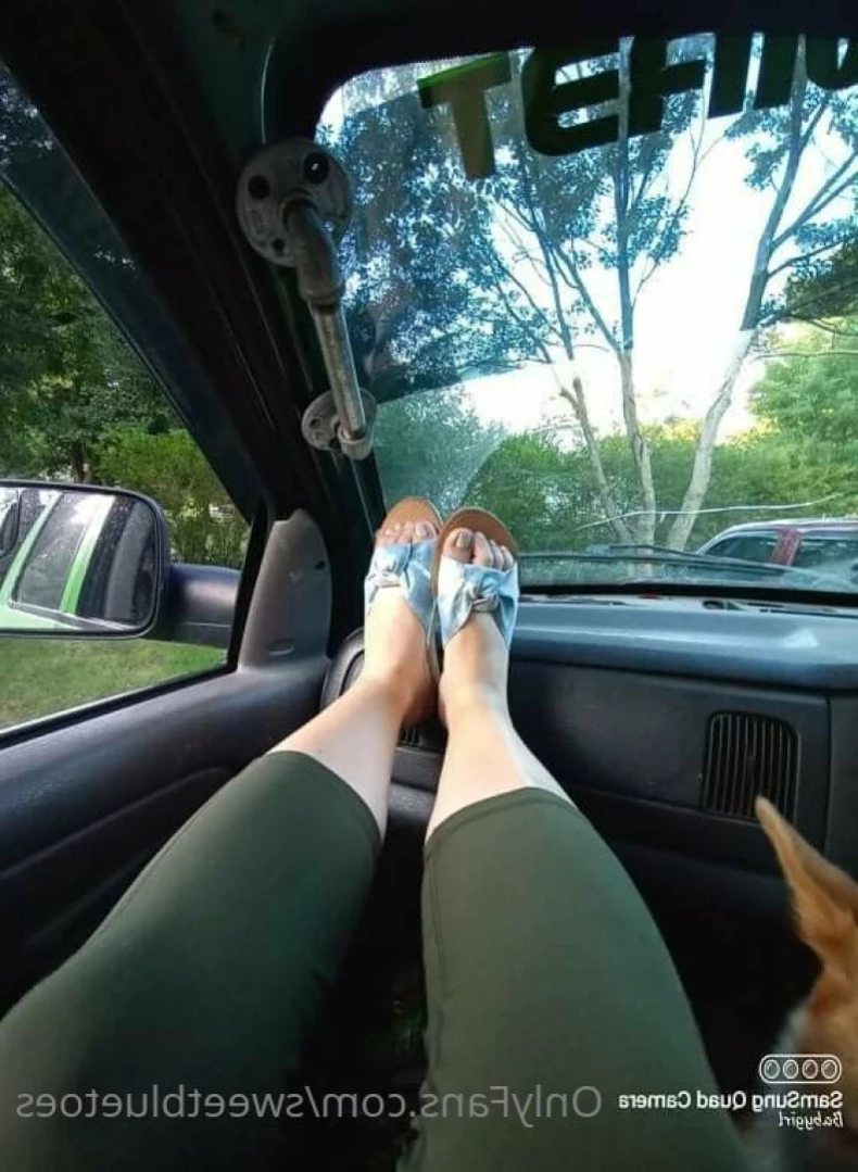 sweetbluetoes Onlyfans leaked photo 12328894 on Hotleaks.tv