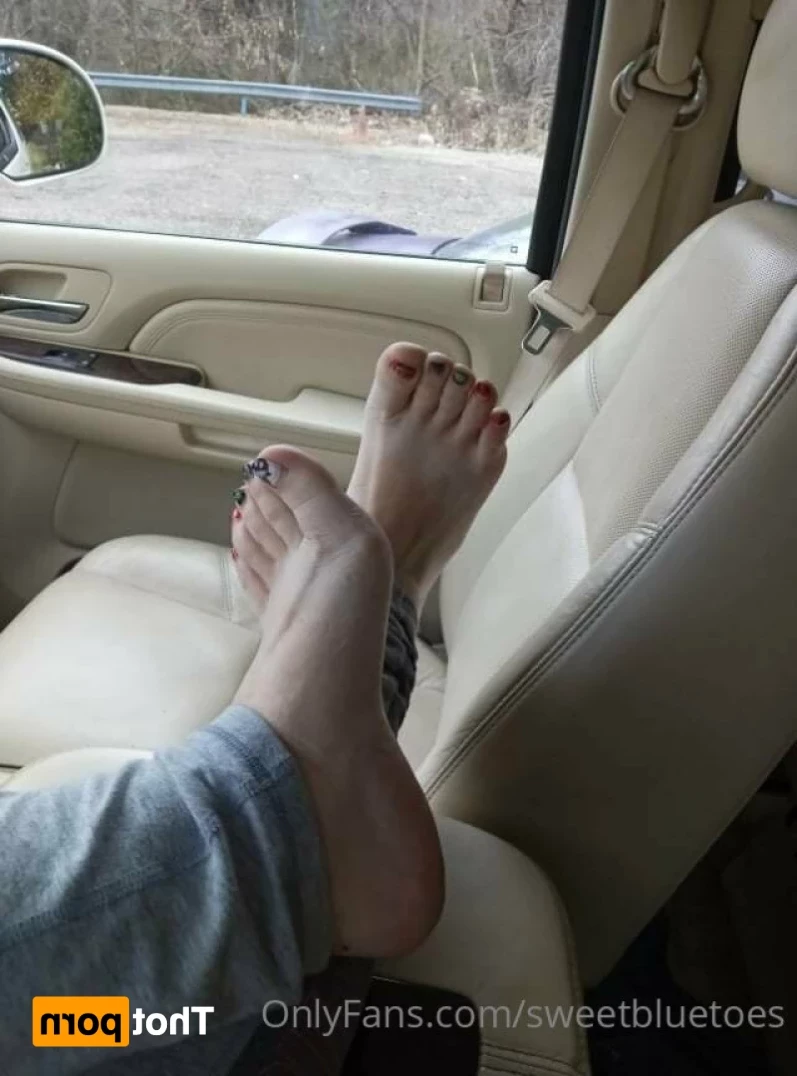 sweetbluetoes Onlyfans leaked photo 12350062 on Hotleaks.tv