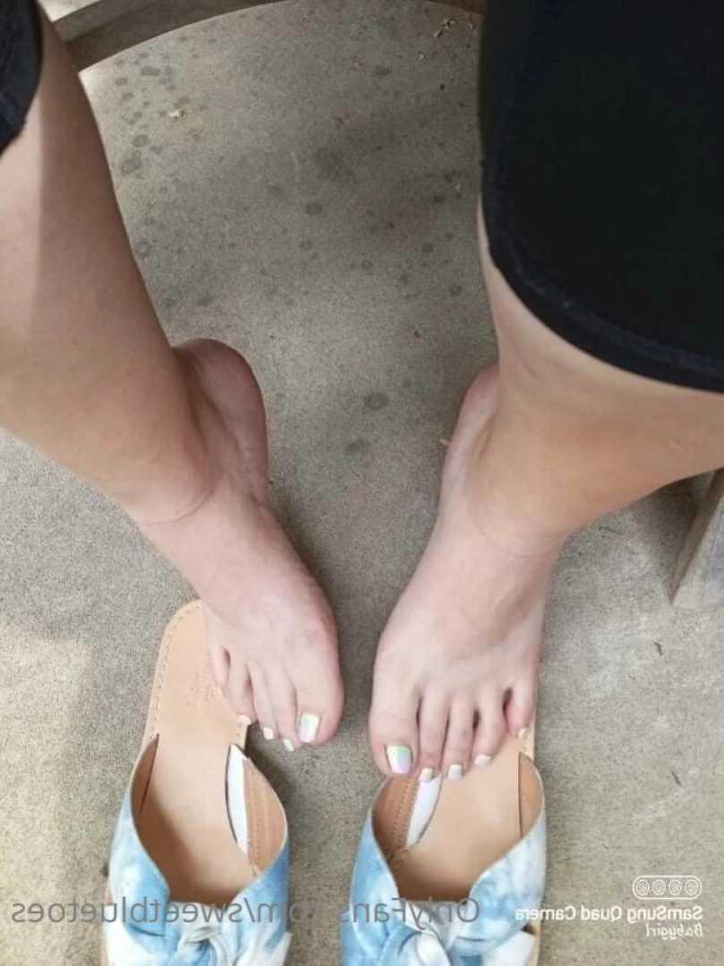 sweetbluetoes Onlyfans leaked photo 12492853 on Hotleaks.tv