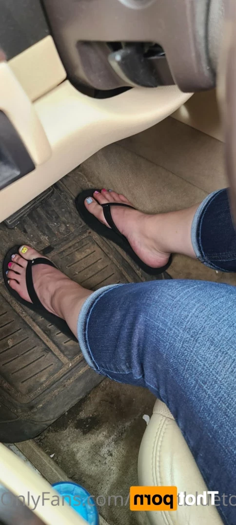 sweetbluetoes Onlyfans leaked photo 12494753 on Hotleaks.tv