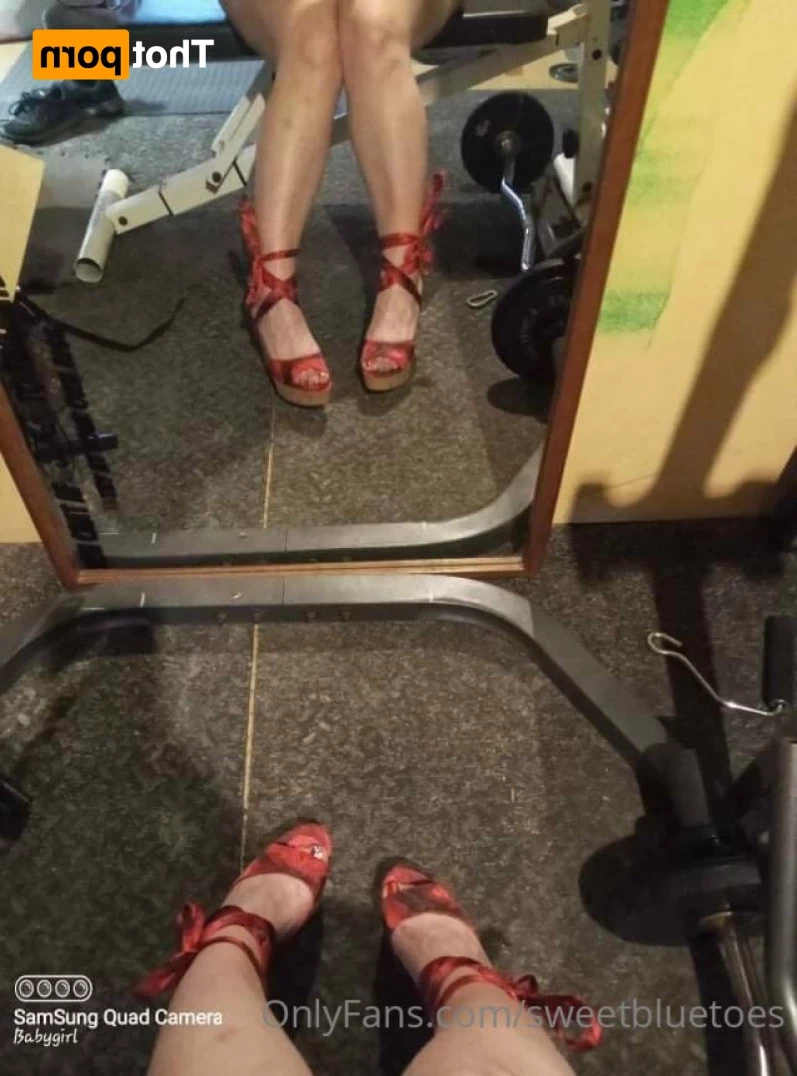 sweetbluetoes Onlyfans leaked photo 12600534 on Hotleaks.tv