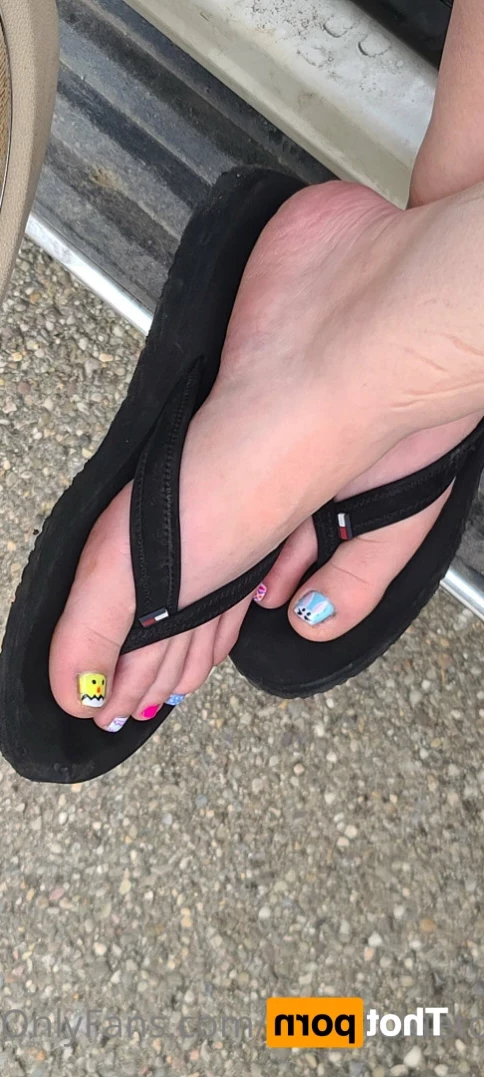 sweetbluetoes Onlyfans leaked photo 12636762 on Hotleaks.tv