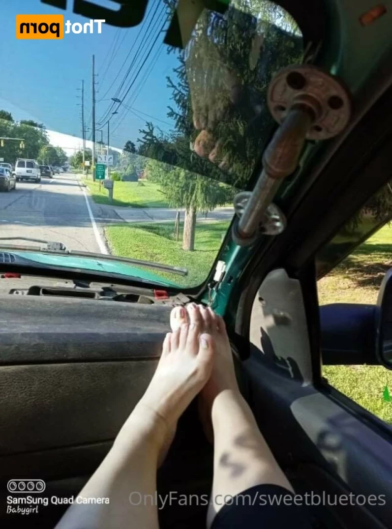sweetbluetoes Onlyfans leaked photo 12652788 on Hotleaks.tv