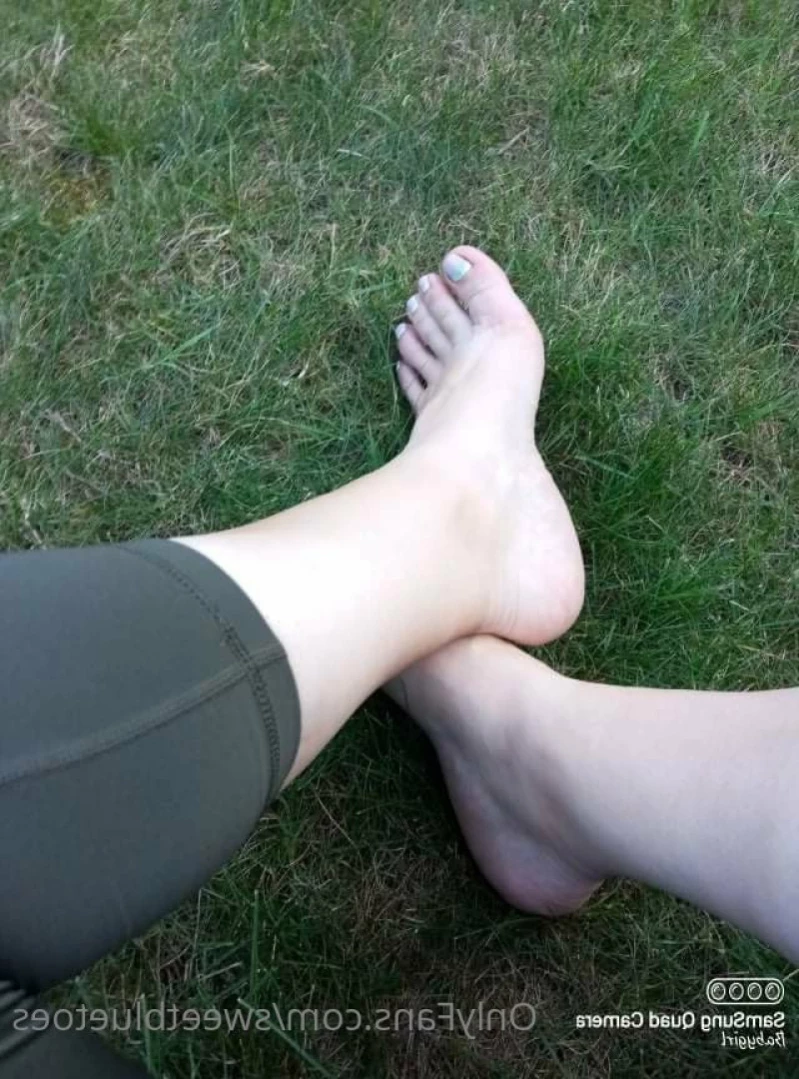 sweetbluetoes Onlyfans leaked photo 12670431 on Hotleaks.tv