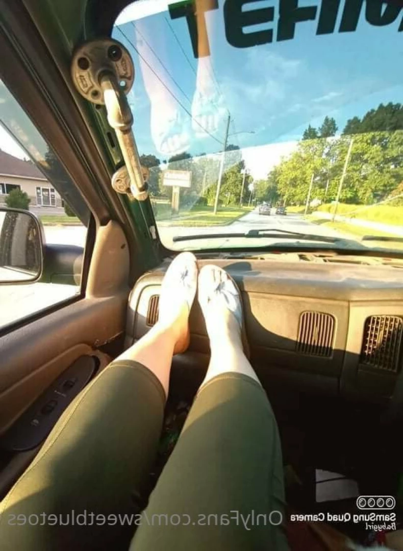 sweetbluetoes Onlyfans leaked photo 12682998 on Hotleaks.tv