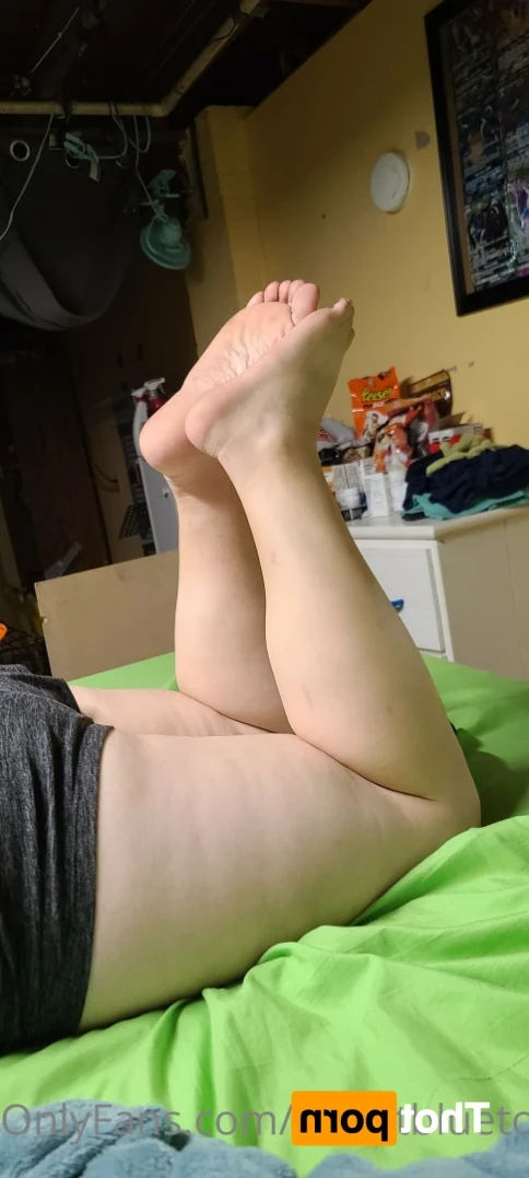 sweetbluetoes Onlyfans leaked photo 12749593 on Hotleaks.tv