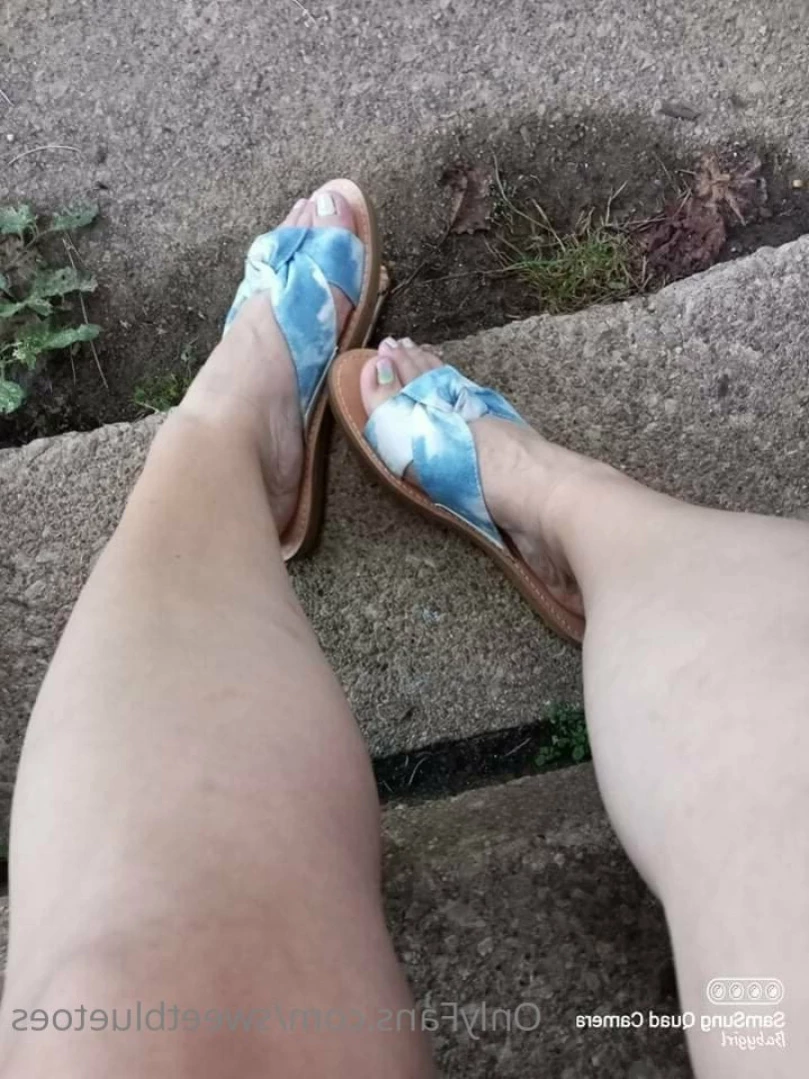 sweetbluetoes Onlyfans leaked photo 12826243 on Hotleaks.tv