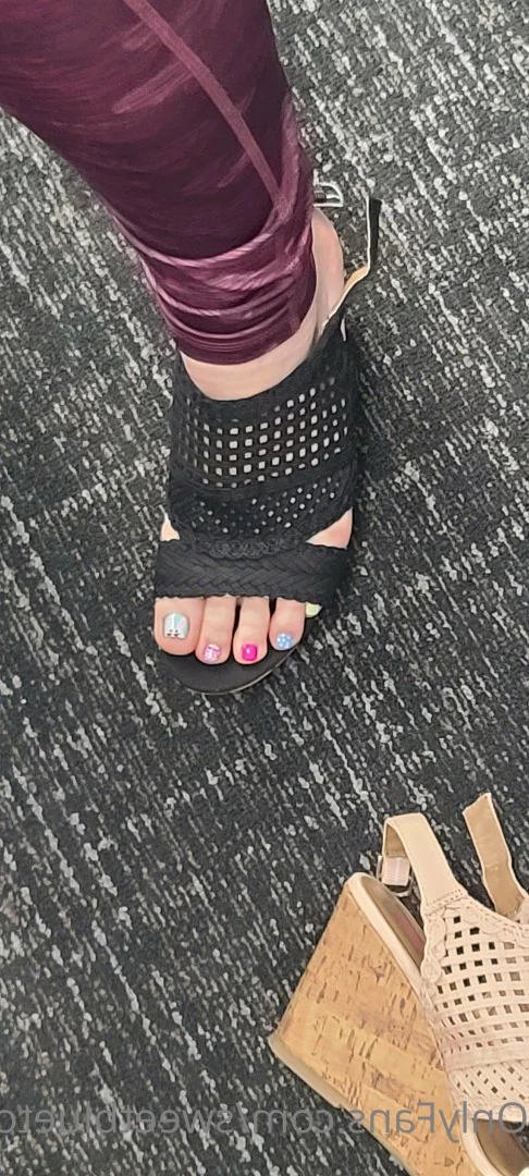 sweetbluetoes Onlyfans leaked photo 13076680 on Hotleaks.tv