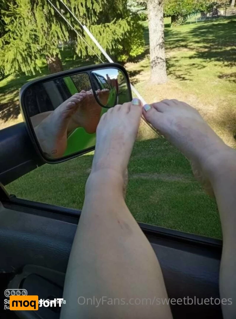 sweetbluetoes Onlyfans leaked photo 13340849 on Hotleaks.tv