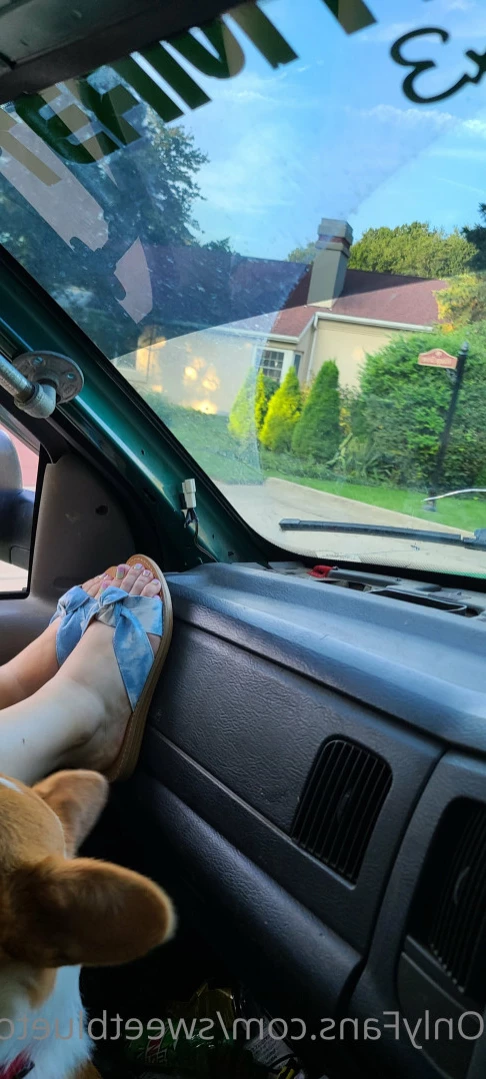 sweetbluetoes Onlyfans leaked photo 13351515 on Hotleaks.tv