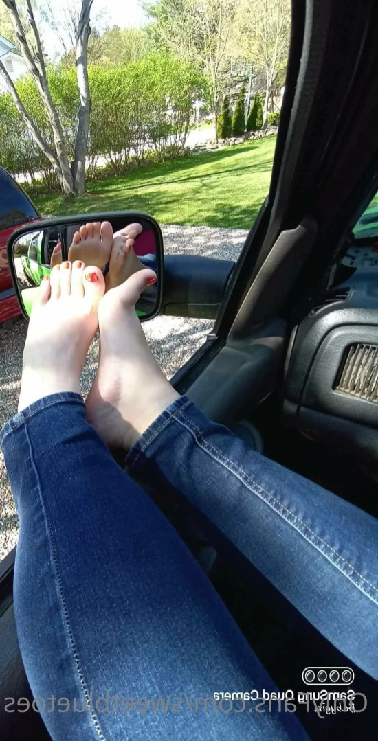 sweetbluetoes Onlyfans leaked photo 13402238 on Hotleaks.tv