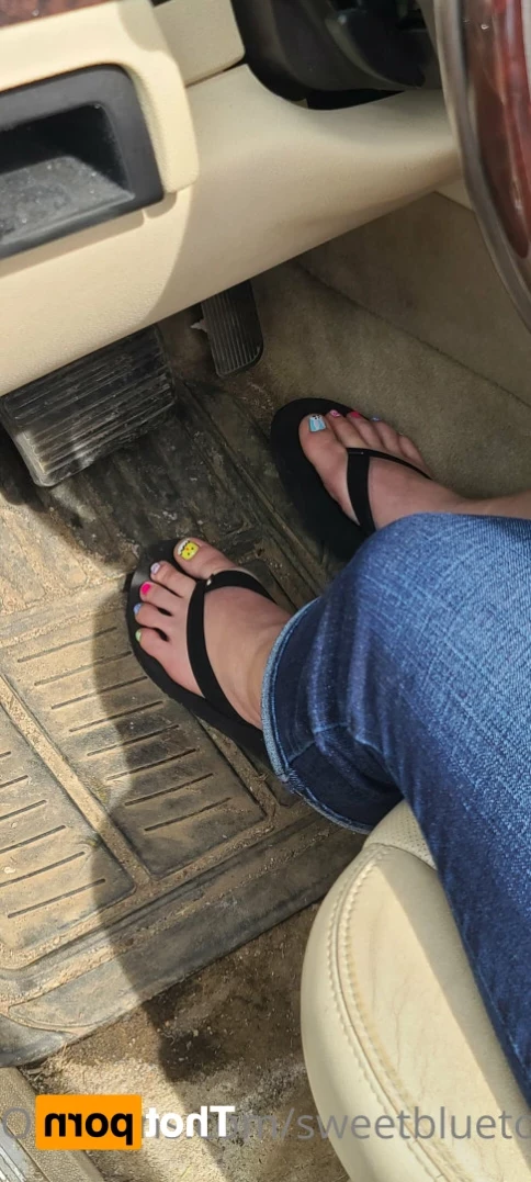 sweetbluetoes Onlyfans leaked photo 13404205 on Hotleaks.tv