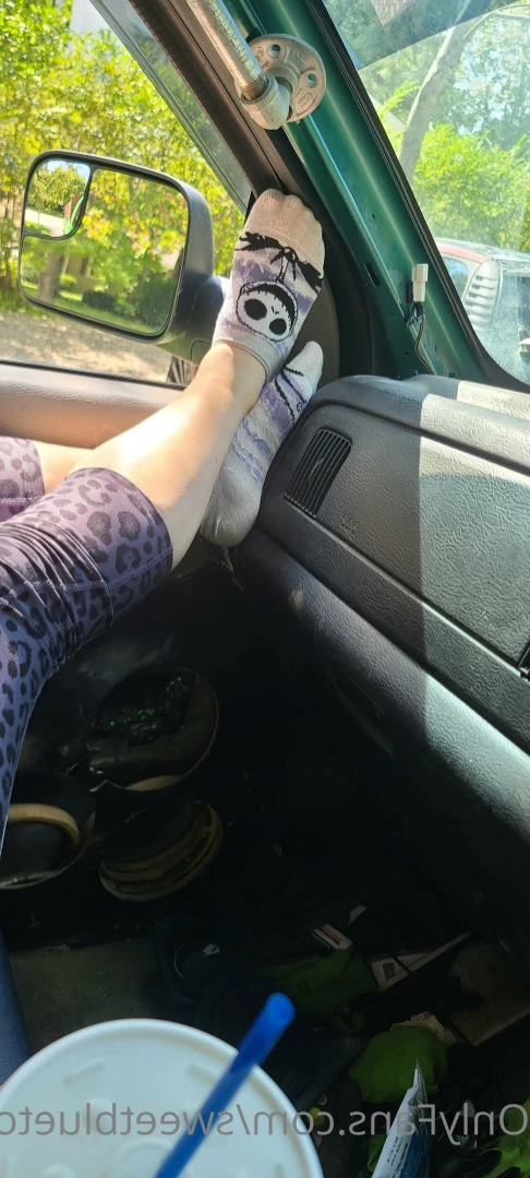 sweetbluetoes Onlyfans leaked photo 13412570 on Hotleaks.tv