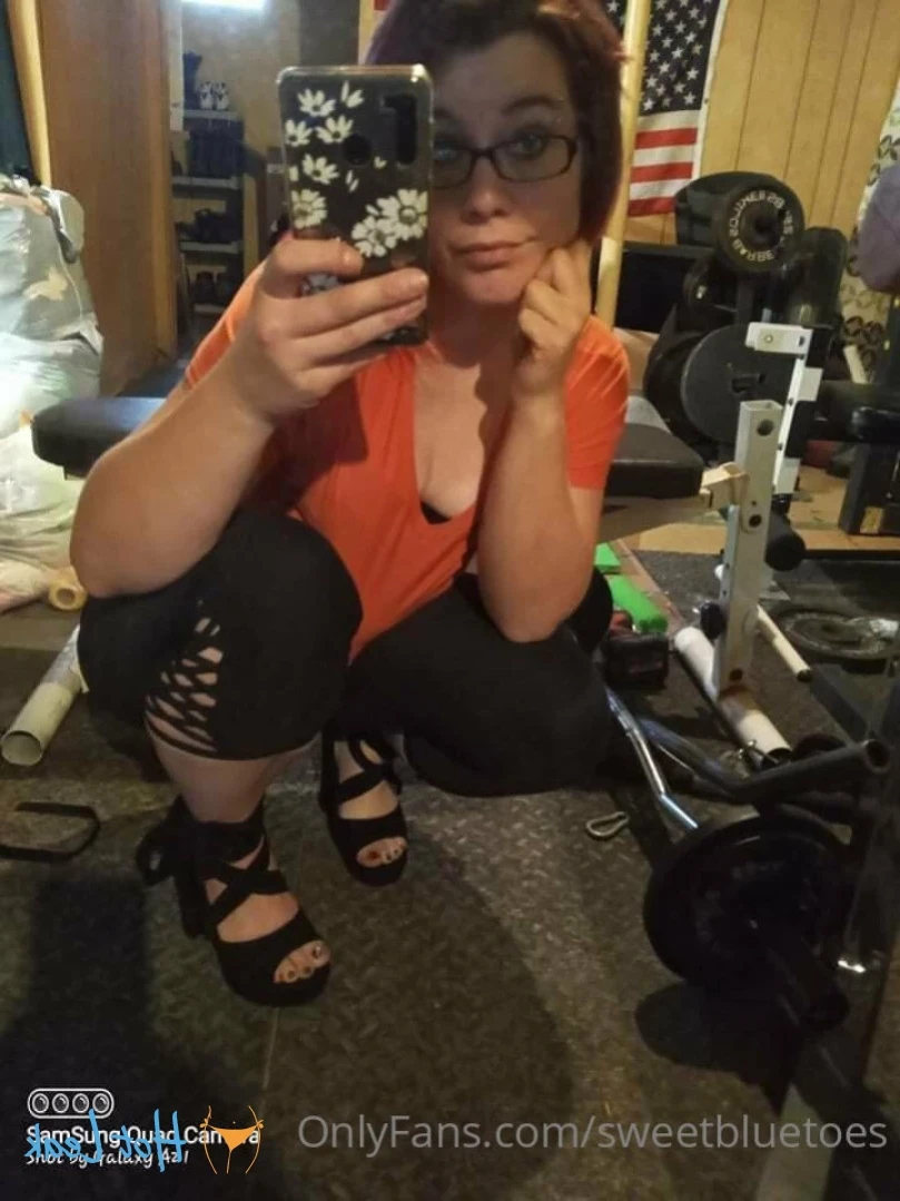 sweetbluetoes Onlyfans leaked photo 13420351 on Hotleaks.tv