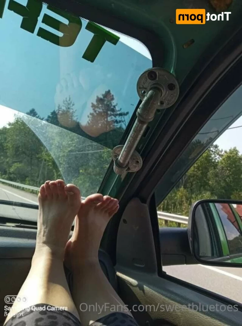 sweetbluetoes Onlyfans leaked photo 13434047 on Hotleaks.tv