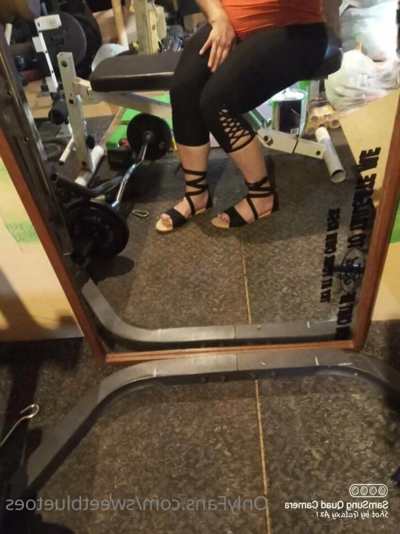 sweetbluetoes Onlyfans leaked photo 13442397 on Hotleaks.tv