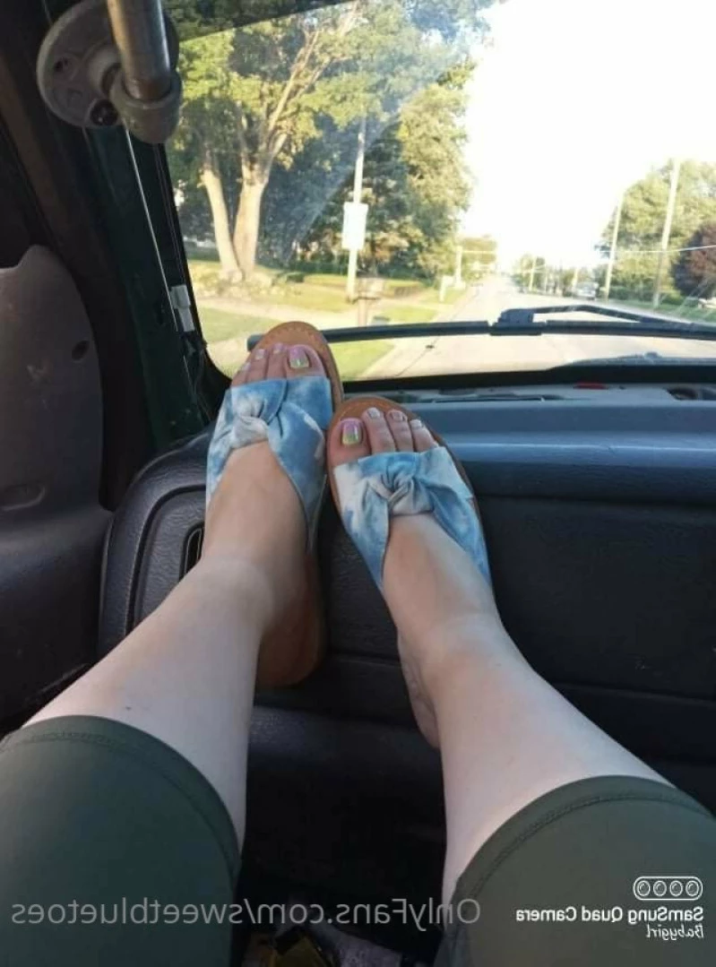 sweetbluetoes Onlyfans leaked photo 13649483 on Hotleaks.tv