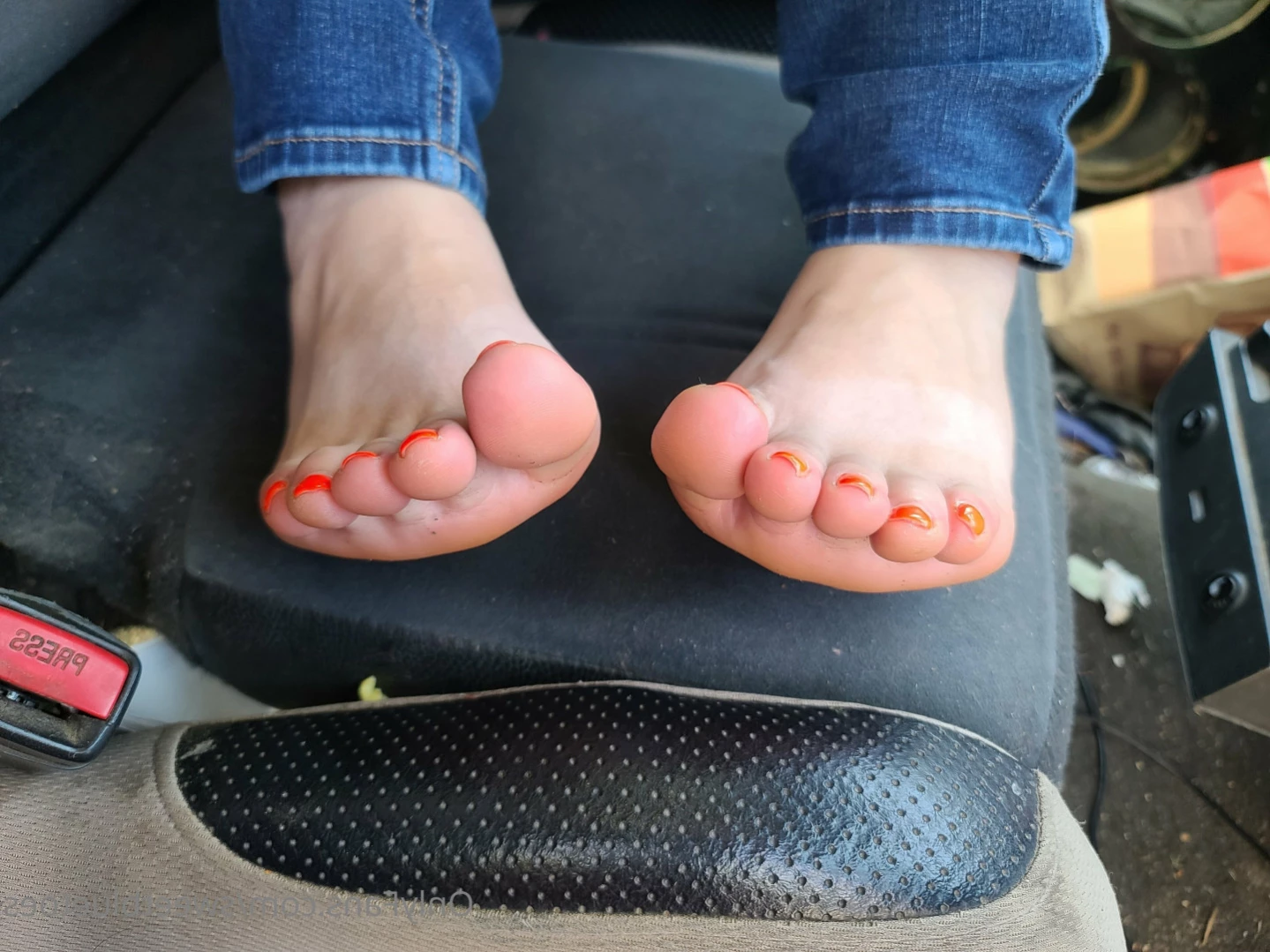 sweetbluetoes Onlyfans leaked photo 14817305 on Hotleaks.tv