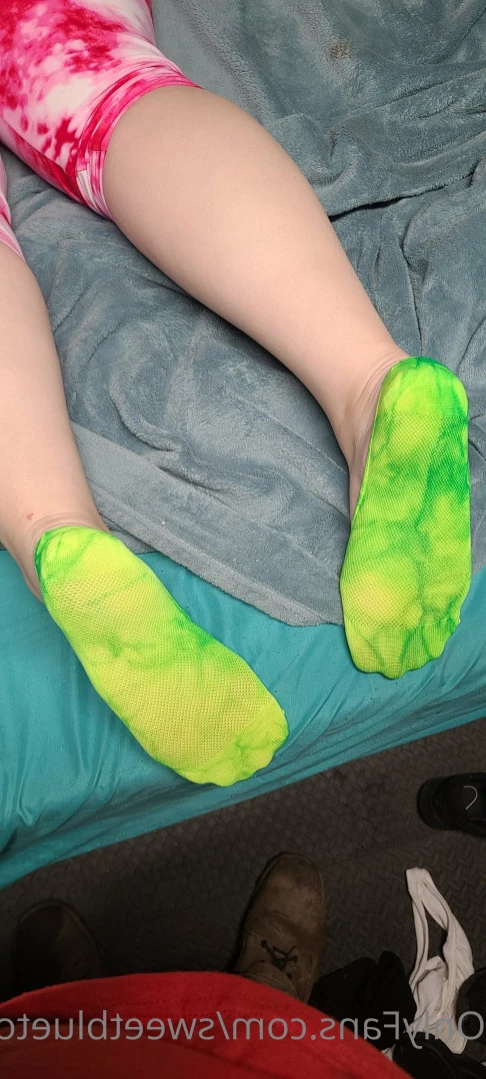 sweetbluetoes Onlyfans leaked photo 14873655 on Hotleaks.tv
