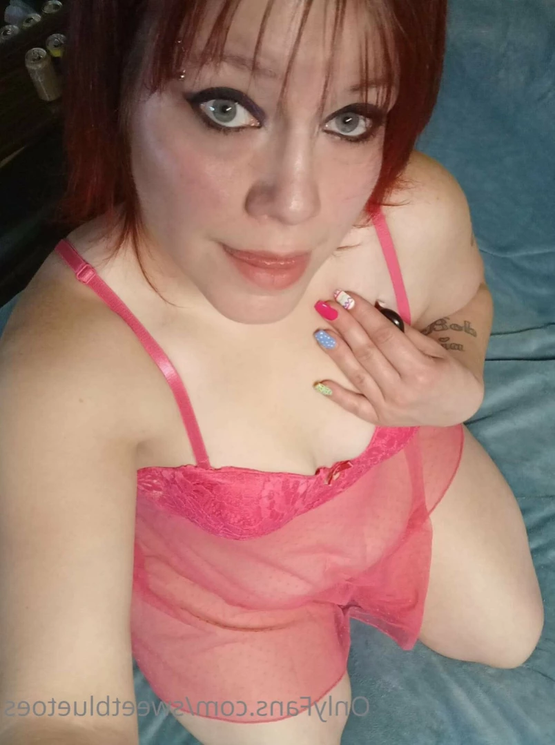 sweetbluetoes Onlyfans leaked photo 14935687 on Hotleaks.tv