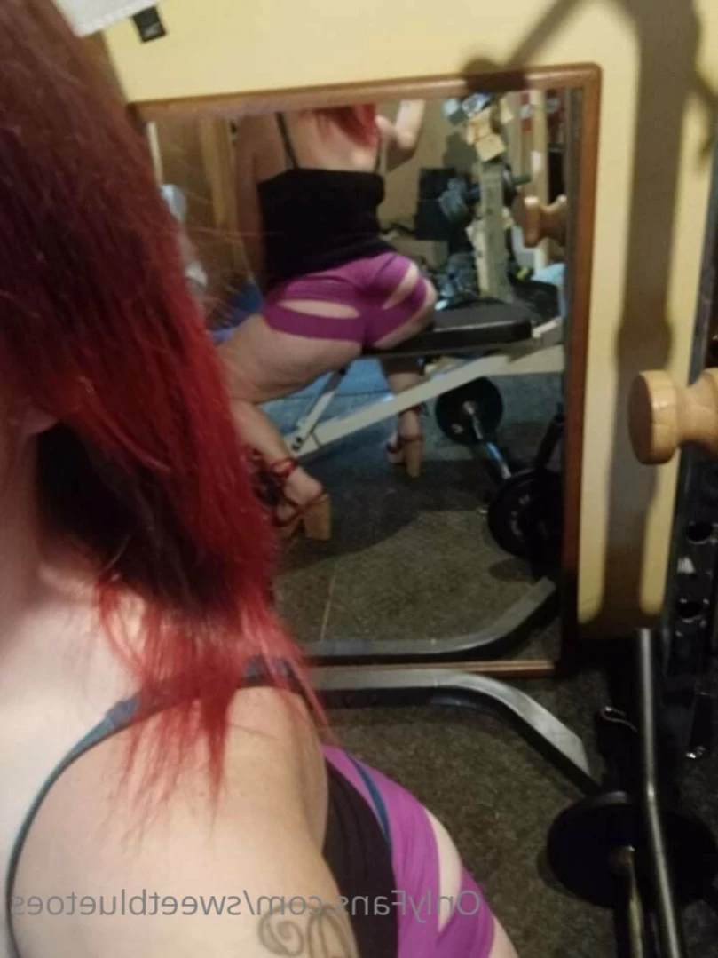 sweetbluetoes Onlyfans leaked photo 15630560 on Hotleaks.tv