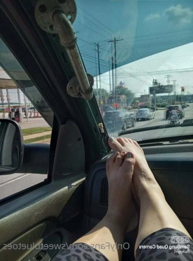 sweetbluetoes Onlyfans leaked photo 15958039 on Hotleaks.tv