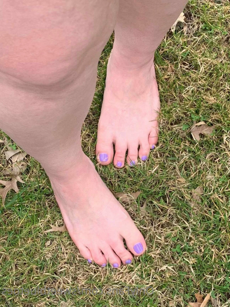 sweetbluetoes Onlyfans leaked photo 16240049 on Hotleaks.tv