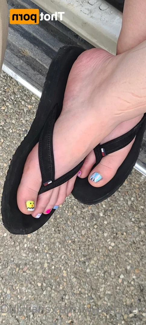 sweetbluetoes Onlyfans leaked photo 16275347 on Hotleaks.tv
