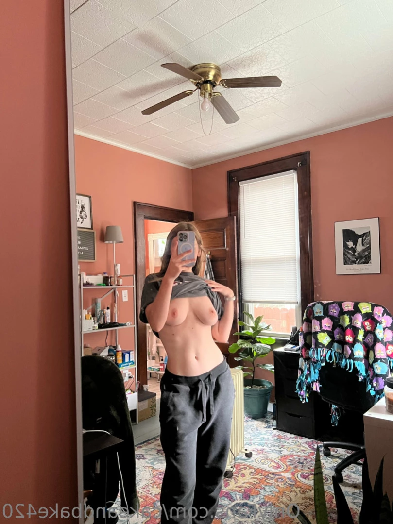 CakeAndBake [ cakeandbake420 ] Onlyfans leaked photo 12057946 on Hotleaks.tv