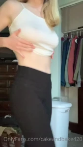 CakeAndBake [ cakeandbake420 ] Onlyfans leaked video 14523837 on Hotleaks.tv