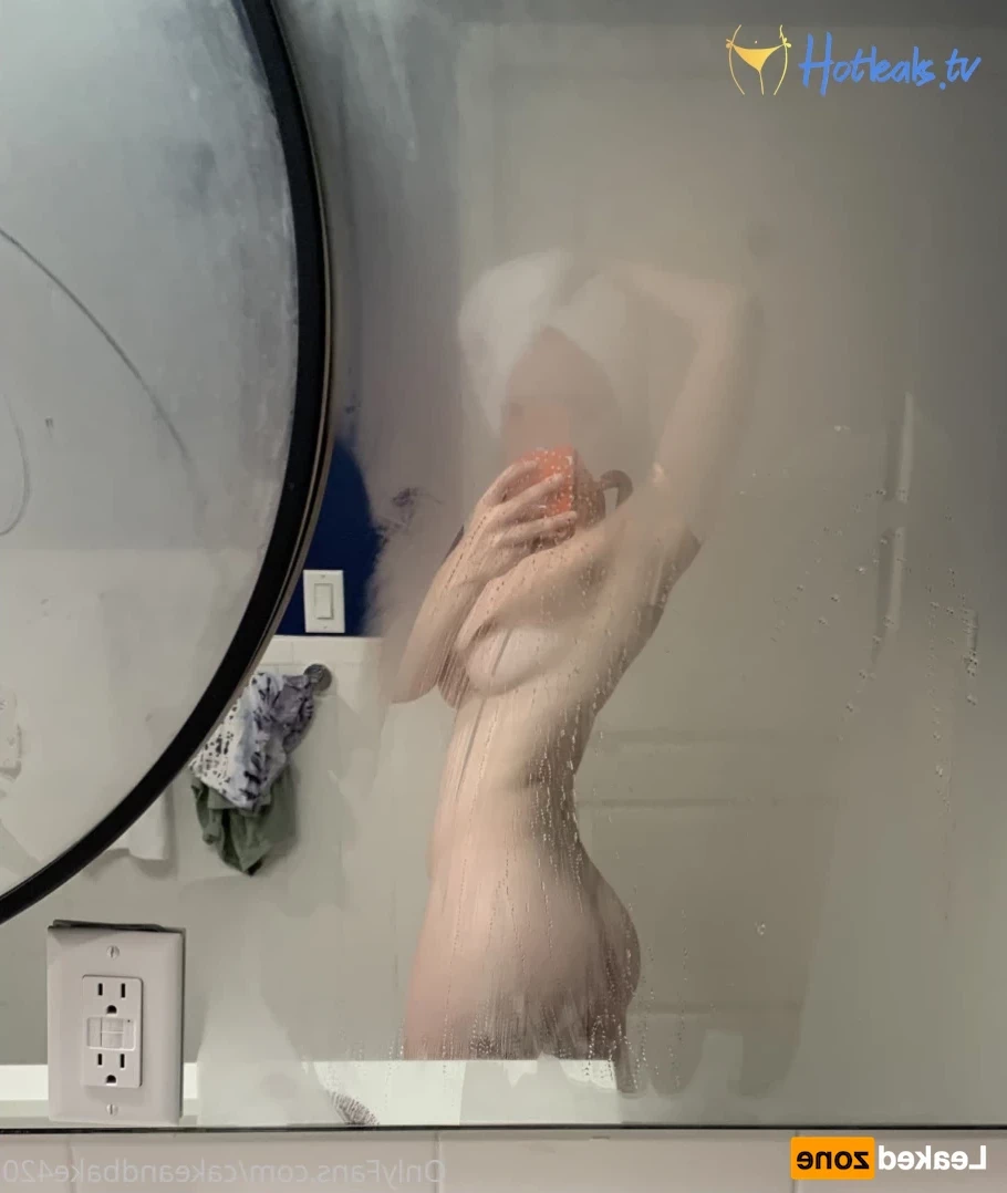 CakeAndBake [ cakeandbake420 ] Onlyfans leaked photo 15998215 on Hotleaks.tv