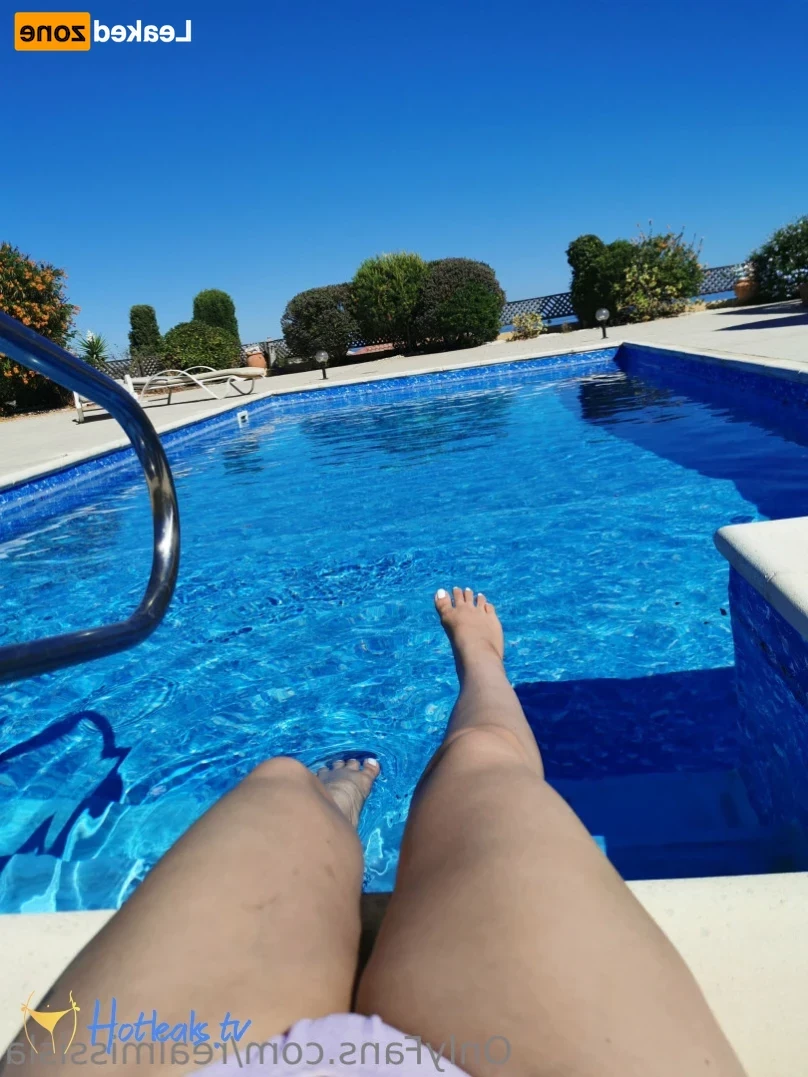 Isla White [ realmissisla ] Onlyfans leaked photo 13840135 on Hotleaks.tv