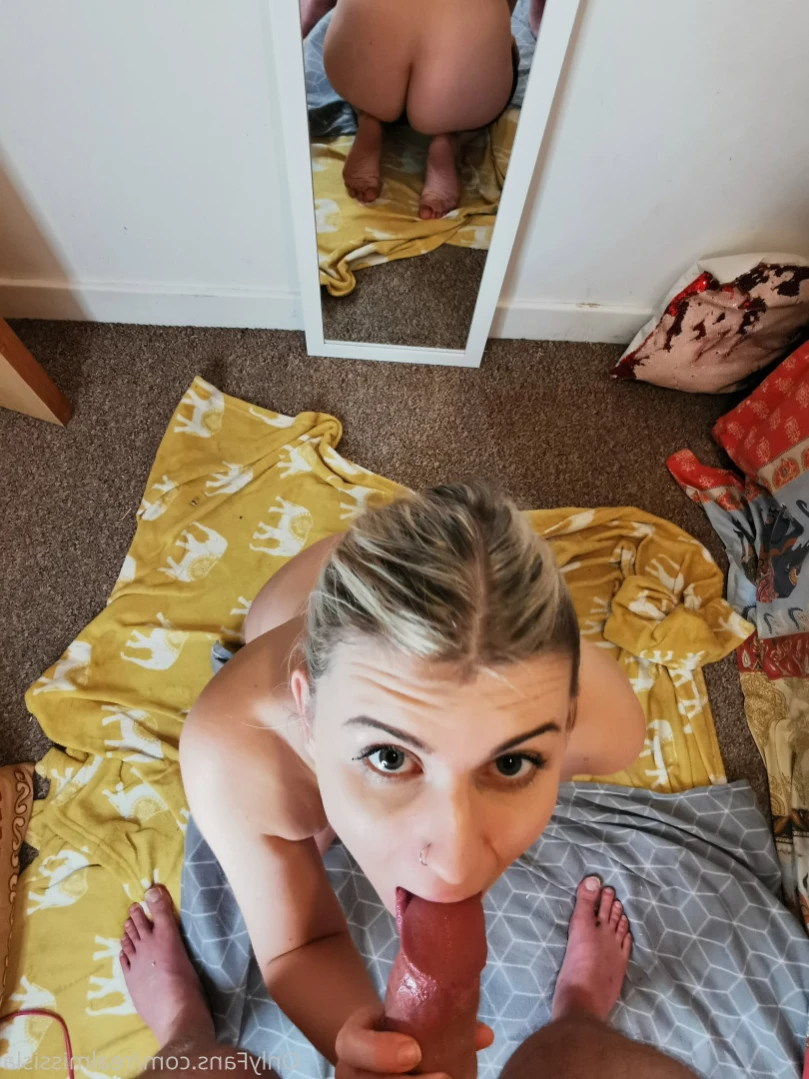 Isla White [ realmissisla ] Onlyfans leaked photo 15586494 on Hotleaks.tv