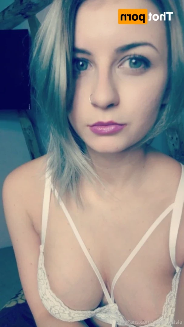 Isla White [ realmissisla ] Onlyfans leaked photo 16133099 on Hotleaks.tv