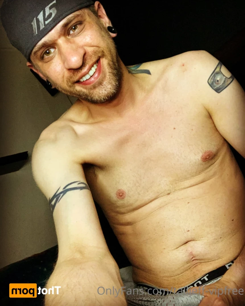 Talljeff VIP Page [ talljeff_of_fun ] Onlyfans leaked photo 15558381 on Hotleaks.tv