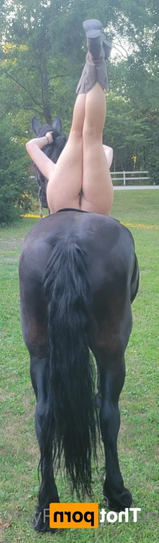 Unicorn Boots [ unicorn_boots ] Onlyfans leaked photo 10911188 on Hotleaks.tv