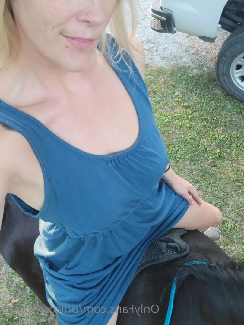 Unicorn Boots [ unicorn_boots ] Onlyfans leaked photo 12806566 on Hotleaks.tv
