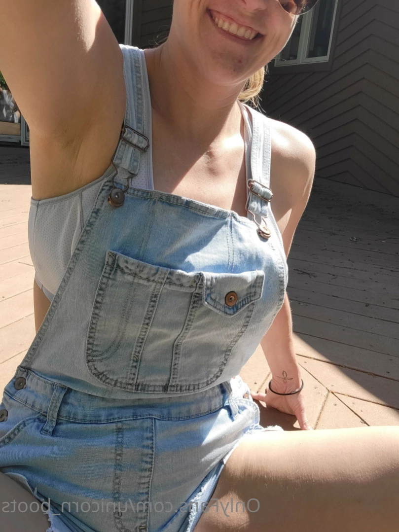 Unicorn Boots [ unicorn_boots ] Onlyfans leaked photo 13223411 on Hotleaks.tv