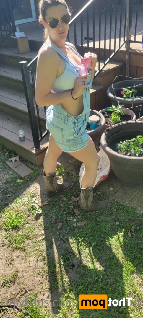 Unicorn Boots [ unicorn_boots ] Onlyfans leaked photo 13224893 on Hotleaks.tv