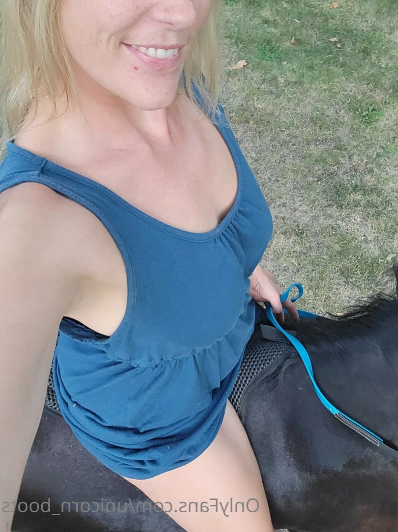 Unicorn Boots [ unicorn_boots ] Onlyfans leaked photo 13225032 on Hotleaks.tv