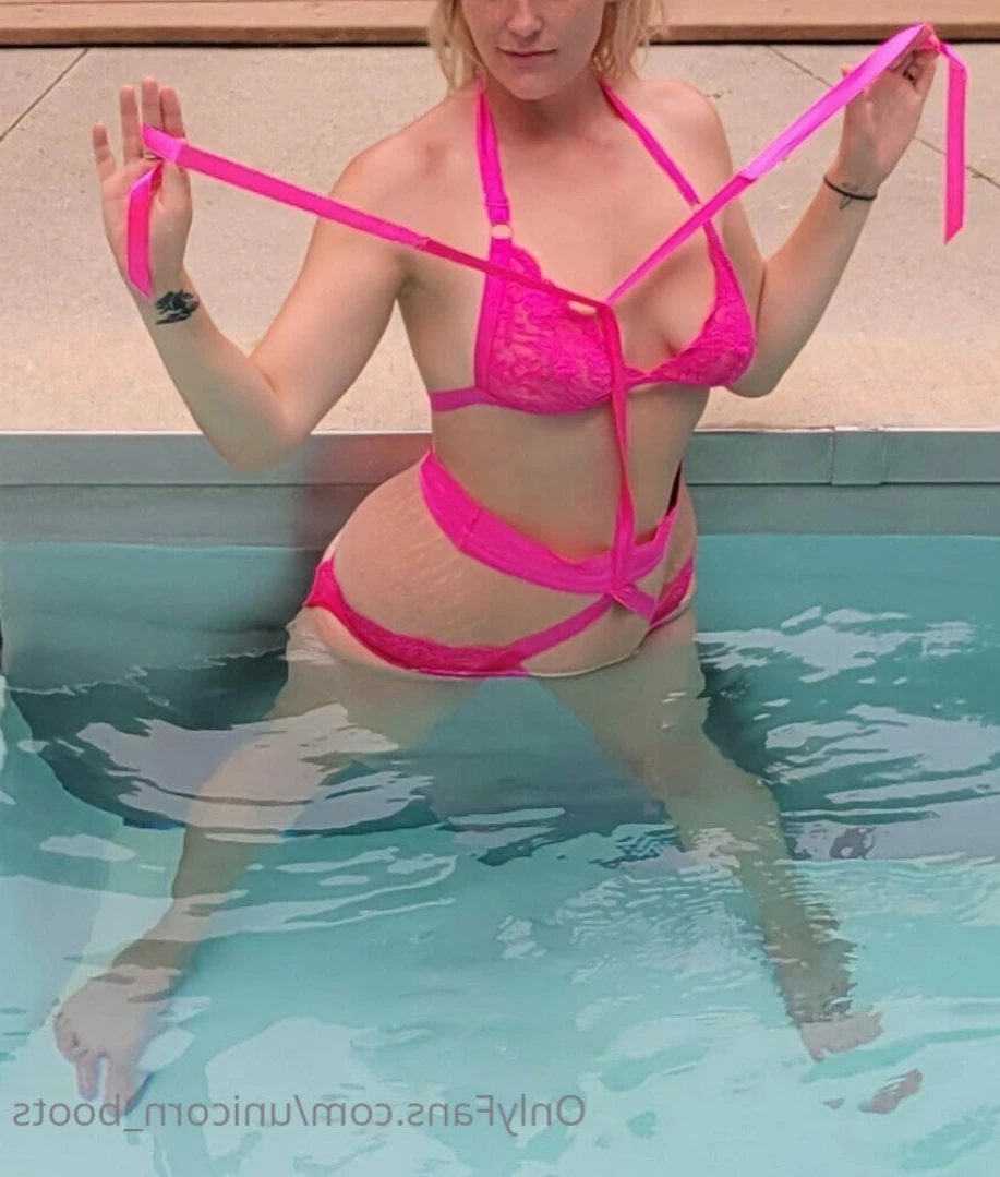 Unicorn Boots [ unicorn_boots ] Onlyfans leaked photo 16169208 on Hotleaks.tv