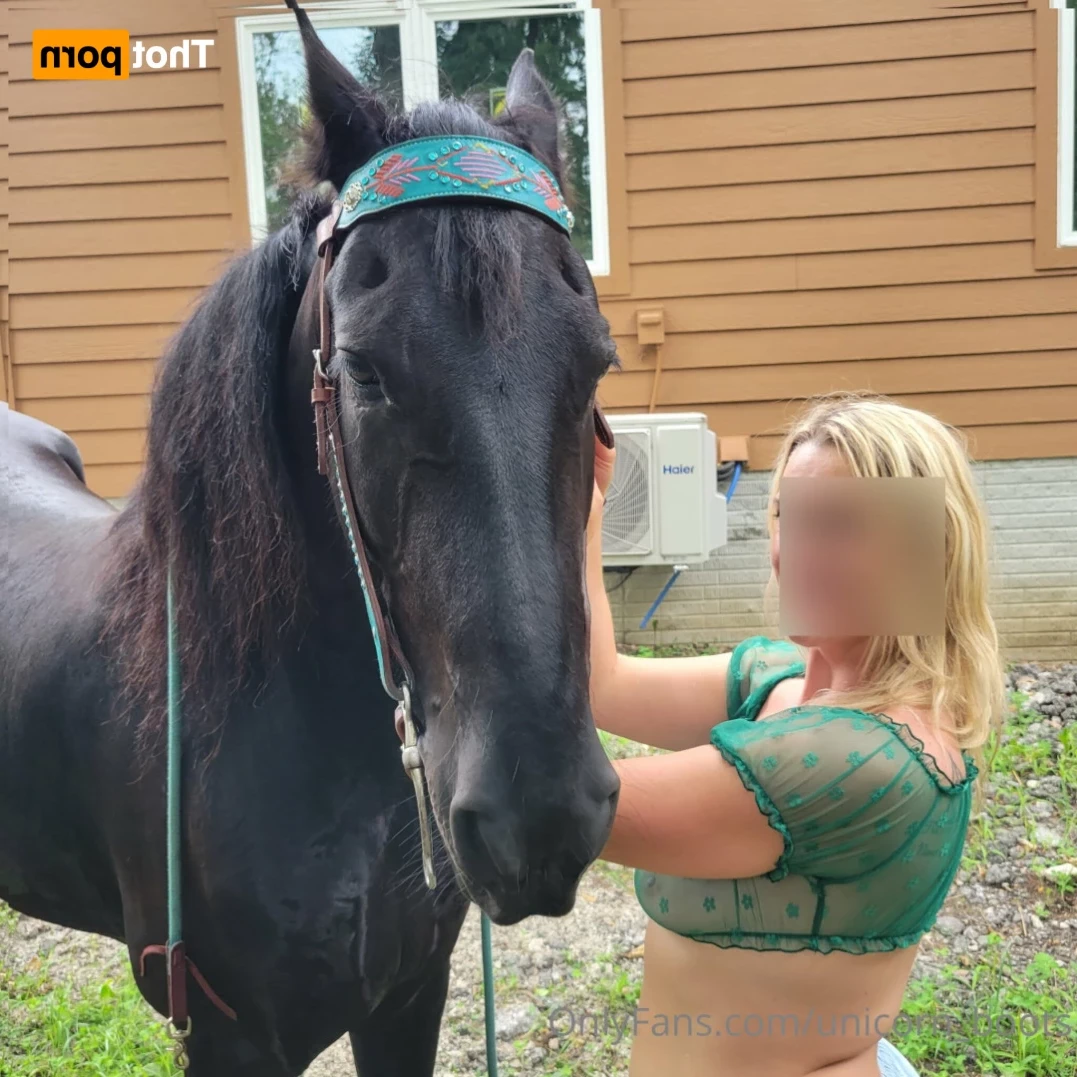 Unicorn Boots [ unicorn_boots ] Onlyfans leaked photo 16194578 on Hotleaks.tv