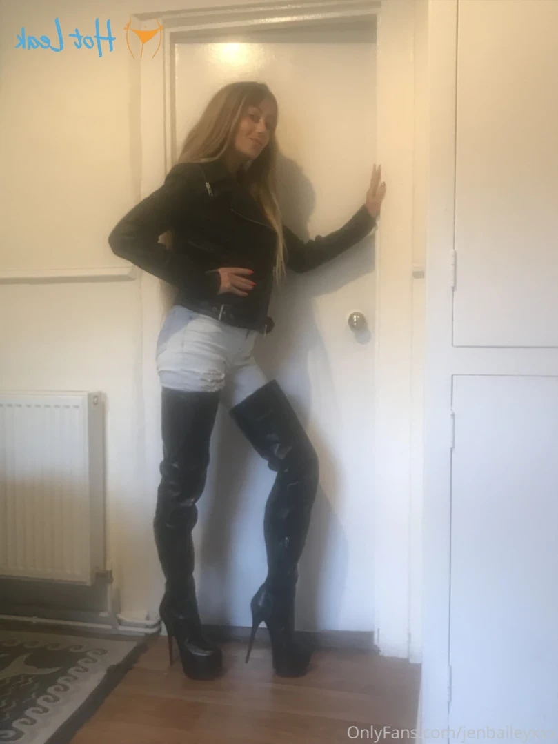 Jen Bailey [ jenbaileyxxx ] Onlyfans leaked photo 16461649 on Hotleaks.tv